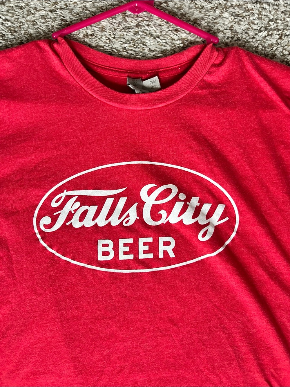 Falls City Beer Red Graphic Tee Size Medium